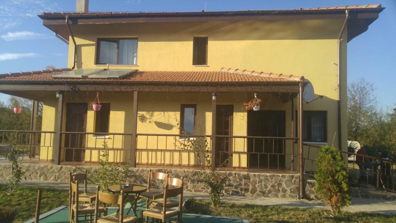 Pensiunea Casa Vanatorului Otel Oteleni Dış mekan fotoğraf