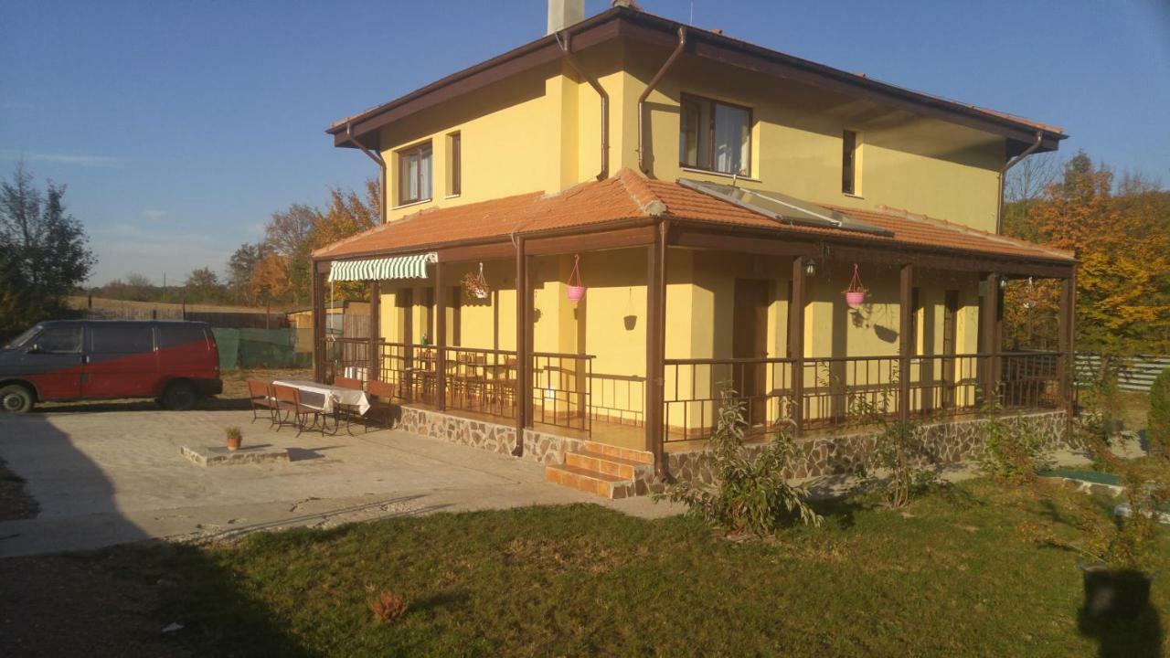 Pensiunea Casa Vanatorului Otel Oteleni Dış mekan fotoğraf