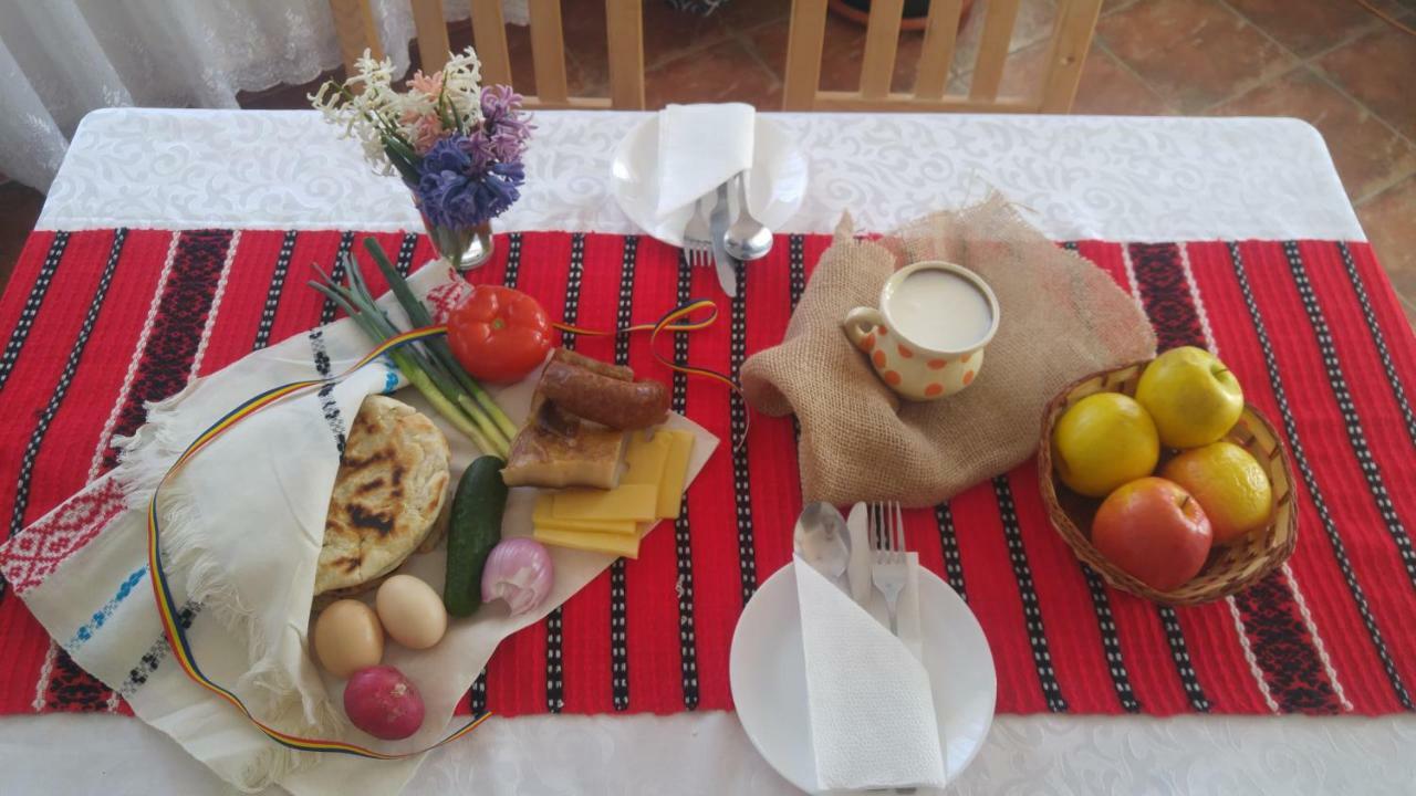 Pensiunea Casa Vanatorului Otel Oteleni Dış mekan fotoğraf